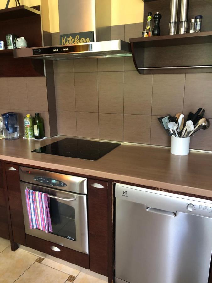 Seven Sisters Apartments With Self Check-In Liepaja Exterior photo